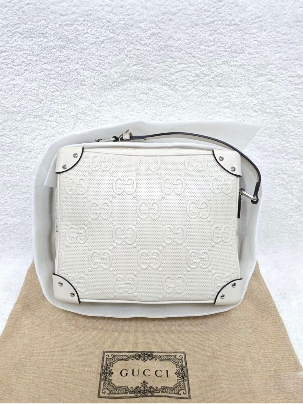 Gucci White Embossed GG Crossbody Shoulder Bag
